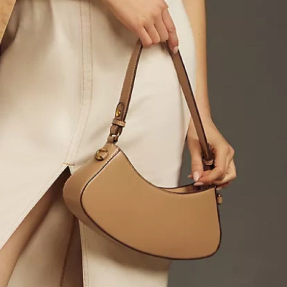 Anthropologie Handbags - Anthropologie Melie Bianco Ace Baguette Bag Leather